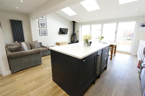 15 Bunyan Close, Clifton, Shefford, SG17 5RD