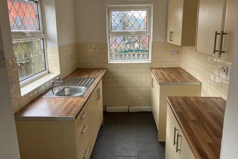 2 bedroom terraced house to rent, Mill Street, Walsall