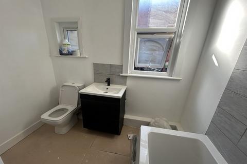 undefined, Southchurch Road, SS1