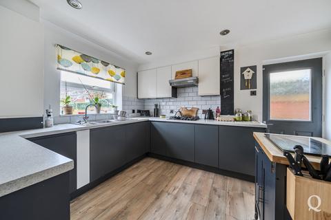 4 bedroom detached house for sale, Ladyfields Close, Bobbing, Sittingbourne, Kent, ME9