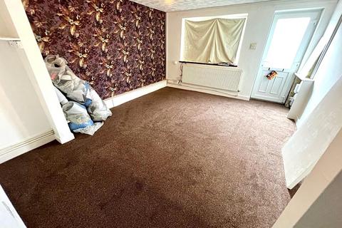 1 bedroom flat to rent, Lord Street, Grimsby, DN31