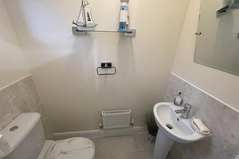 8 Bwlchygwynt, Llanelli, SA15 2AQ