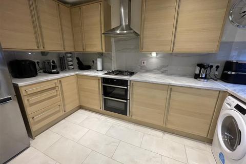 8 Bwlchygwynt, Llanelli, SA15 2AQ