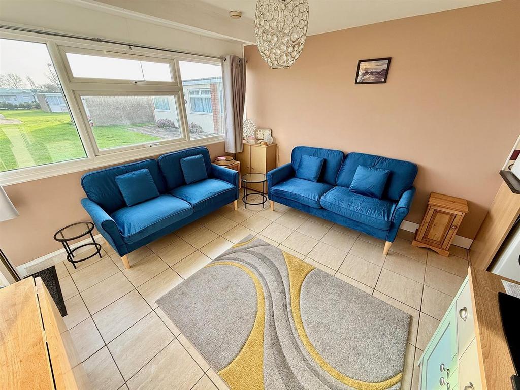New lounge photo.jpg