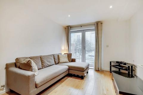 1 bedroom flat to rent, Storehouse Mews, Westferry, London, E14