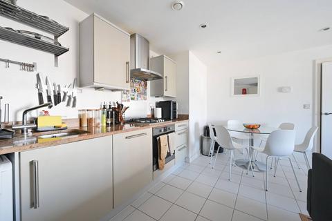 3 bedroom flat for sale, John Nash Mews, E14, Limehouse, London, E14