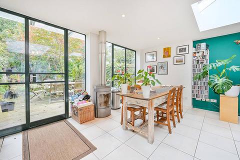 4 bedroom terraced house for sale, Hammersmith Grove, Brackenbury Village, London, W6