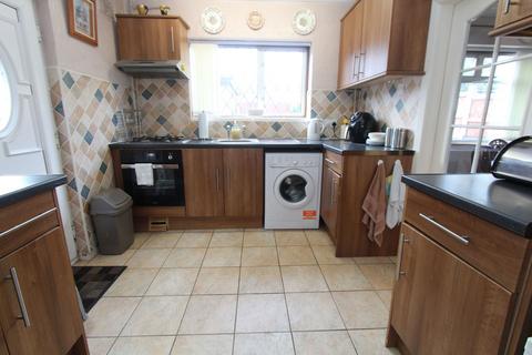 3 bedroom semi-detached house for sale, Woodside Road, Dudley DY2