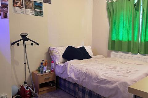 3 bedroom end of terrace house to rent, Grays Road, Headington, Oxford, OX3