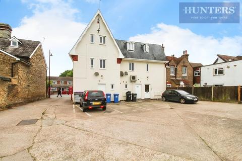 1 bedroom flat for sale, Katemon Court, High Street