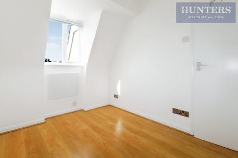 1 bedroom flat for sale, Katemon Court, High Street