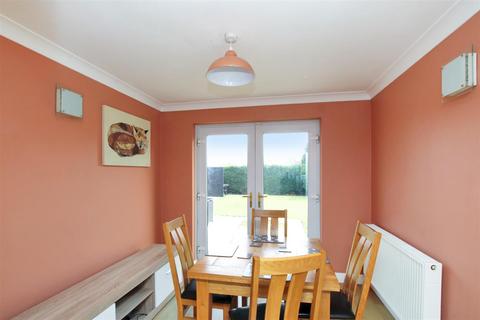 3 bedroom detached bungalow for sale, Brigg Road, Moortown, Market Rasen LN7