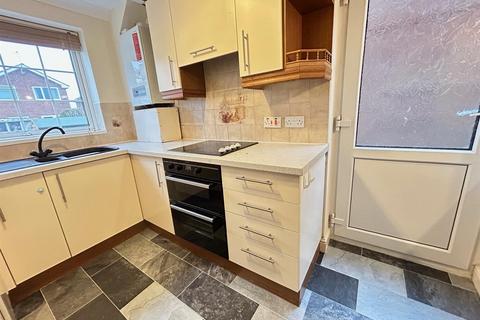 3 bedroom detached house to rent, Shelton Avenue, Scarborough