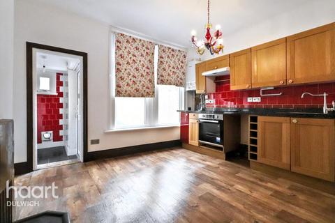 2 bedroom flat to rent, Dunstans Road, London