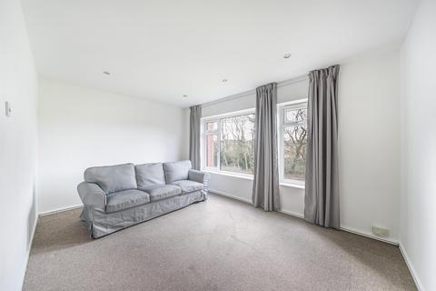 2 bedroom flat for sale, Blackmoor Court, Leeds LS17