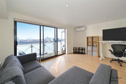 1 bedroom apartment to rent, Ocean Wharf, Westferry Road, London, E14