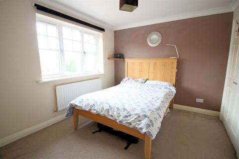 1 bedroom house for sale, Carnation Way, Aylesbury