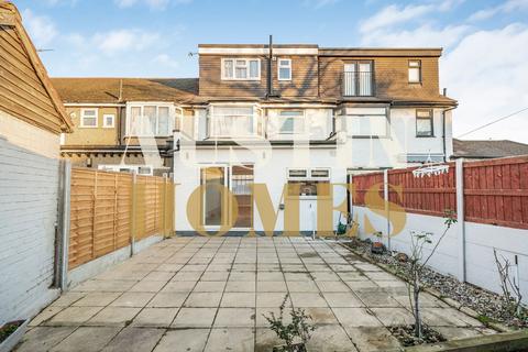 4 bedroom terraced house for sale, Latymer Road, London, N9