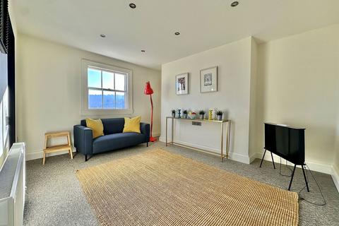 2 bedroom flat for sale, Manvers Street, Bath