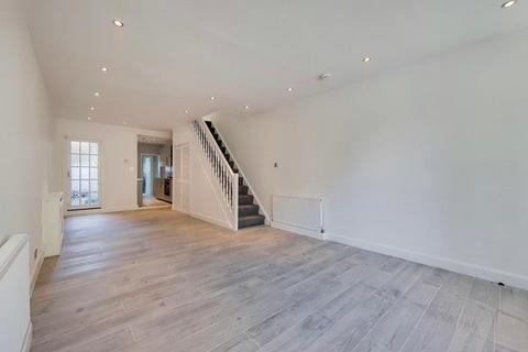 3 bedroom house to rent, Provincial Terrace, Penge