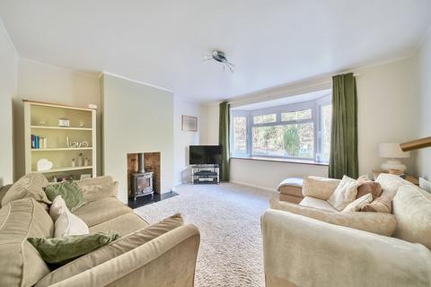 124 Whyteleafe Hill, Whyteleafe, CR3 0AE