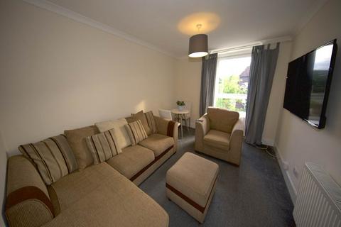 2 bedroom flat to rent, Hilltown, Dundee,