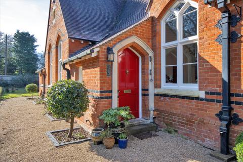 5 bedroom detached house for sale, West Heath, Oxted, Surrey, RH8