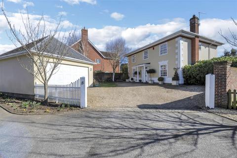 4 bedroom detached house for sale, Bear Meadow, Beyton, Bury St. Edmunds