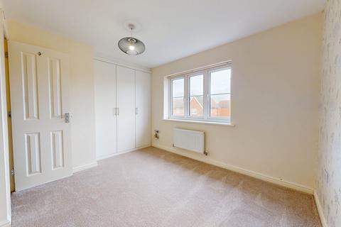 2 bedroom terraced house to rent, Colemans Close, Chartfields, Ashford, Kent, TN23