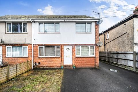 2 bedroom maisonette for sale, Commercial Street, Hampshire SO18