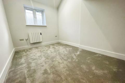2 bedroom apartment for sale, 1 Woodstock Road East, Begbroke, OX5