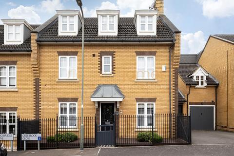 4 bedroom house for sale, Colebrook Close, Mill Hill, NW7