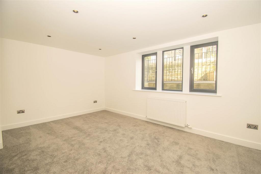 Master double bedroom
