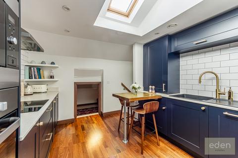 2 bedroom flat to rent, Culpeper Road, Preston Hall, ME20