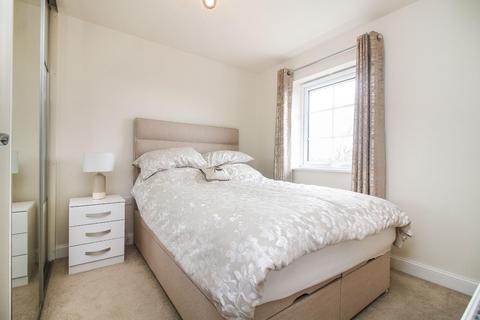 71 Ascot Drive, North Gosforth, Newcastle Upon Tyne, NE13 6PB