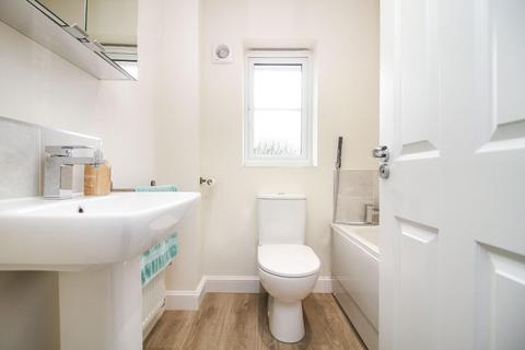 71 Ascot Drive, North Gosforth, Newcastle Upon Tyne, NE13 6PB