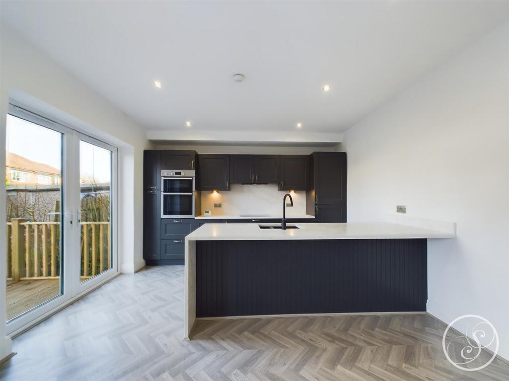 Kitchen diner