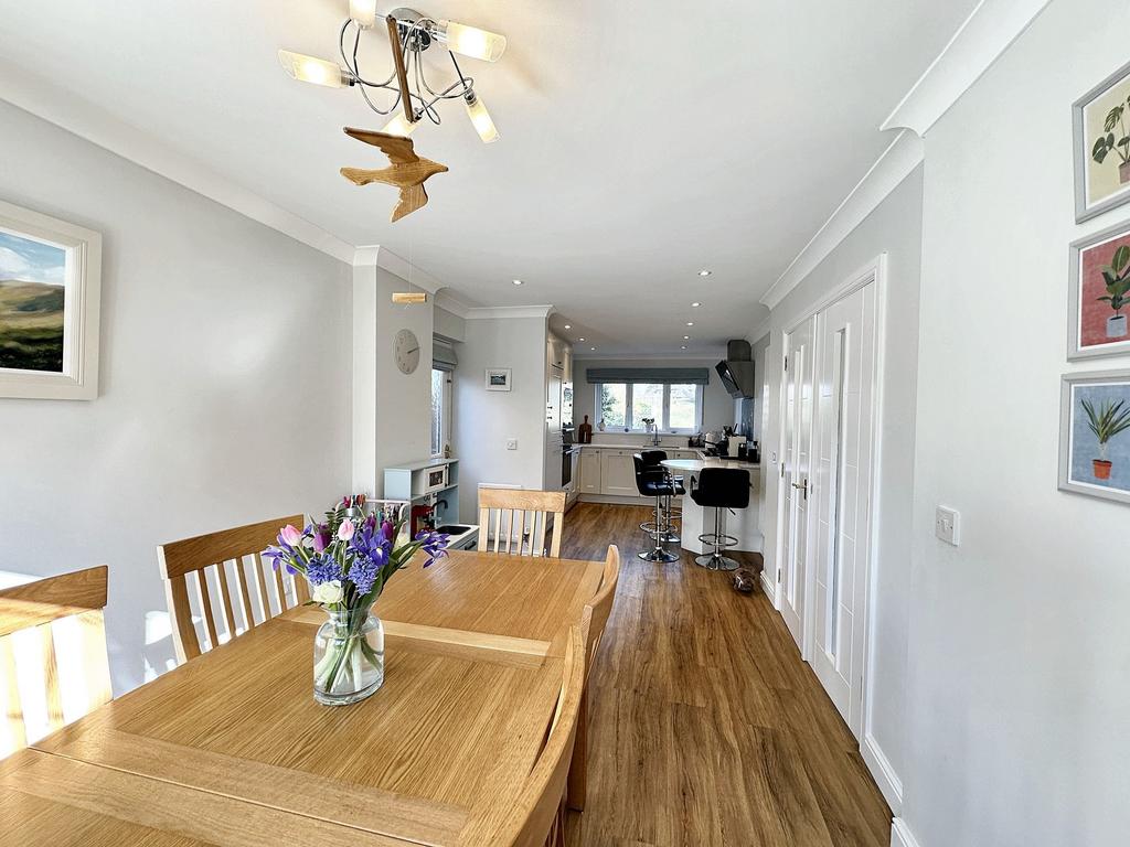 Dining Kitchen