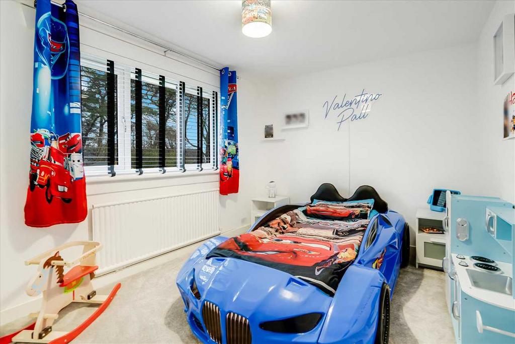 Bedroom Two (1)