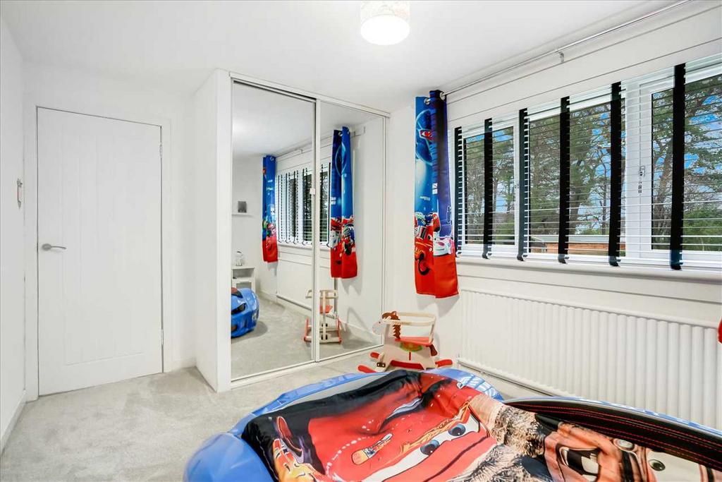 Bedroom Two (2)