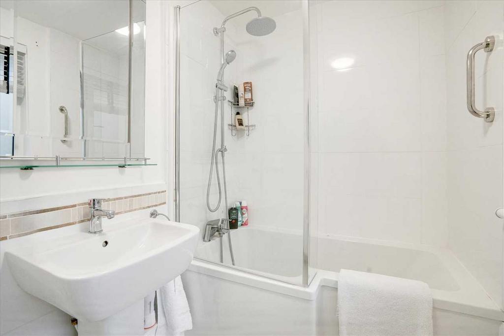 Bathroom (1)