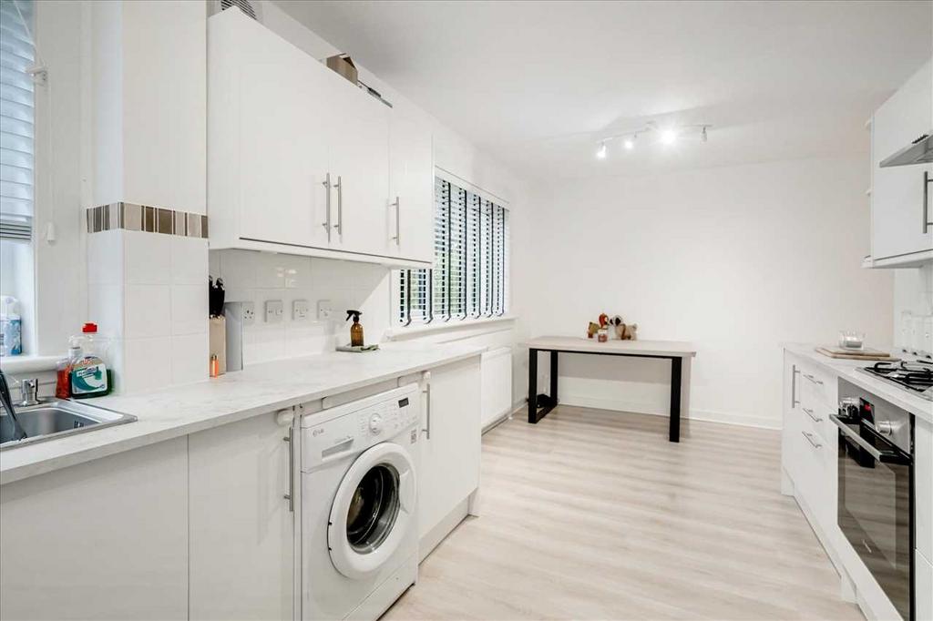 Kitchen Dining (4)
