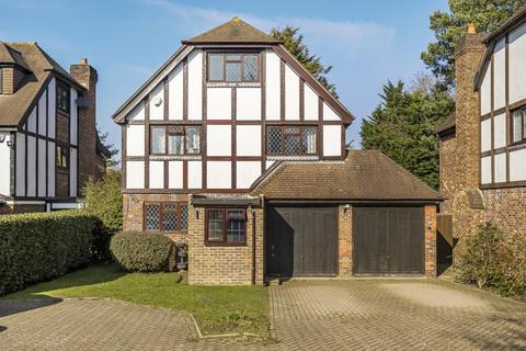 5 bedroom detached house for sale, Orchard Road, Bromley