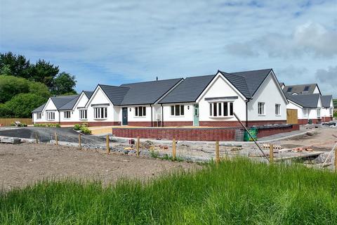 3 bedroom detached bungalow for sale, Park View Drive, Kidwelly SA17