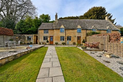 3 bedroom terraced house to rent, Bourton on the Hill, Moreton-in-Marsh, Gloucestershire, GL56