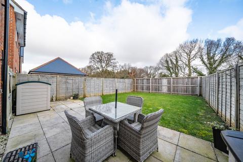 5 Church Acre, Oakley, Basingstoke, RG23 7GH