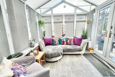30 Stokesay Drive, Cheadle, Stoke-on-trent, ST10 1YU