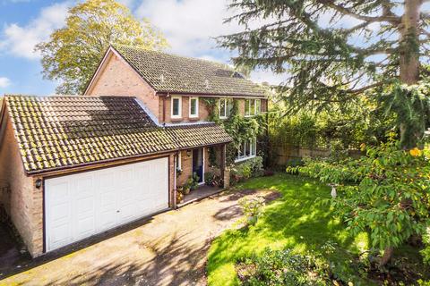 4 bedroom detached house for sale, Westhill Road North, South Wonston, Winchester