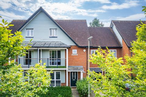 5 bedroom terraced house for sale, Holmesdale Avenue, Redhill, RH1