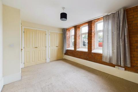 undefined, Cheapside, Stroud, Gloucestershire, GL5